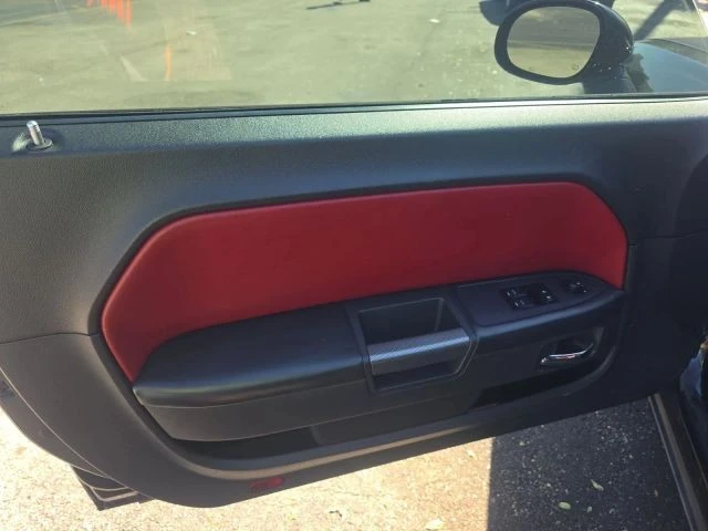2014 Dodge Challenger 3rd Gen - Image 7 of 8