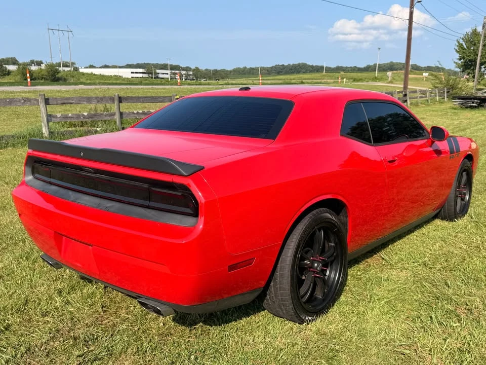 2014 Dodge Challenger 3rd Gen - Image 9 of 15