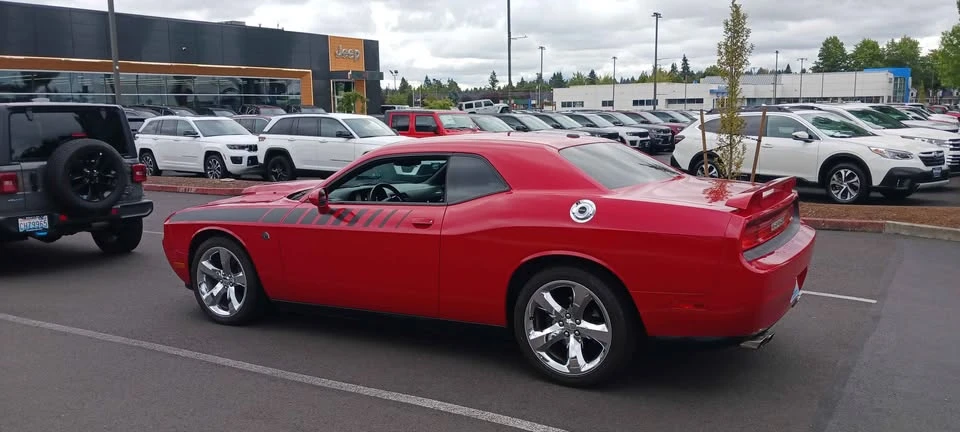 2014 Dodge Challenger 3rd Gen - Image 8 of 8
