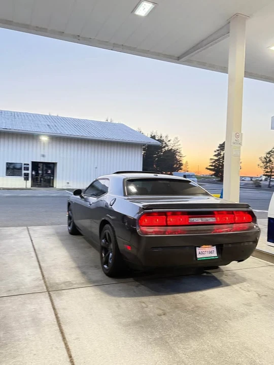 2014 Dodge Challenger 3rd Gen - Image 3 of 4
