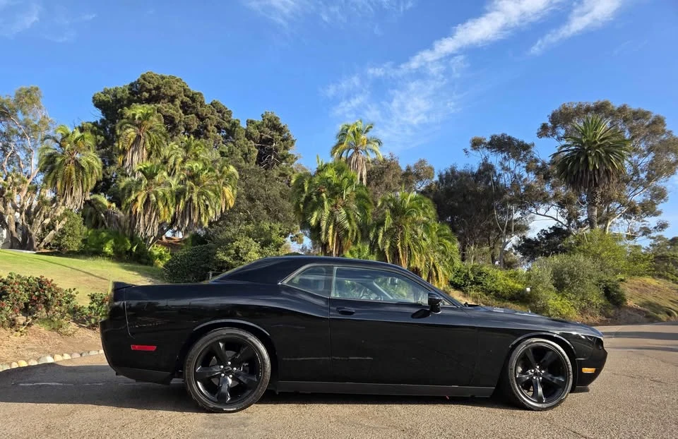 2014 Dodge Challenger 3rd Gen - Image 5 of 20