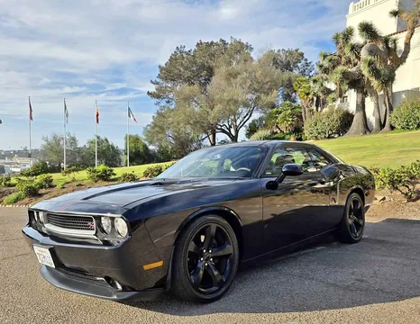 2014 Dodge Challenger R/T Plus