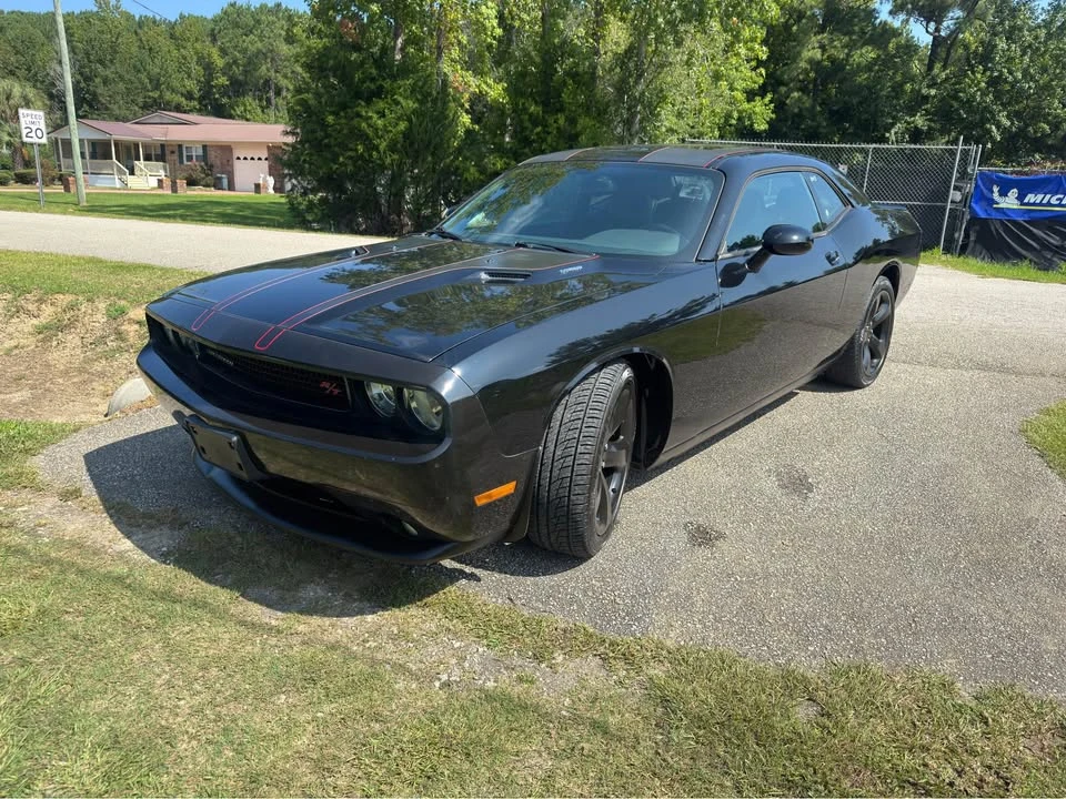 2014 Dodge Challenger 3rd Gen - Image 2 of 17
