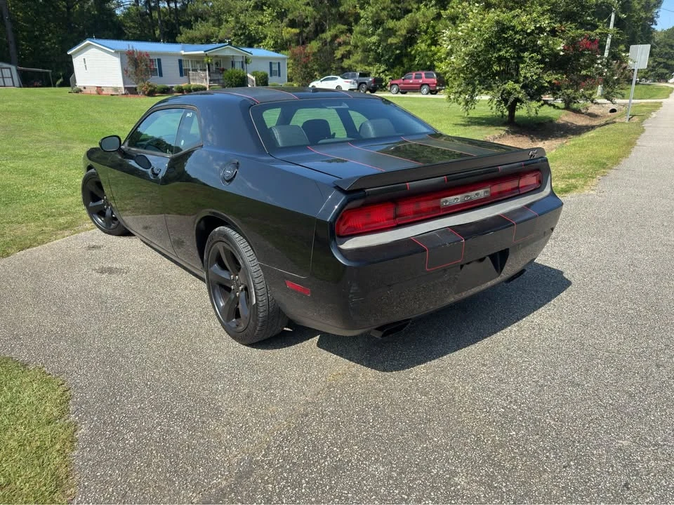 2014 Dodge Challenger 3rd Gen - Image 6 of 17
