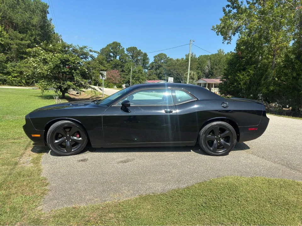 2014 Dodge Challenger 3rd Gen - Image 5 of 17