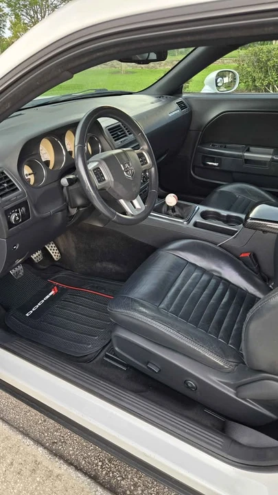 2014 Dodge Challenger 3rd Gen - Image 5 of 20