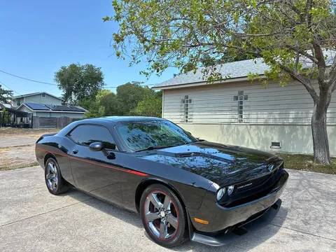 2014 Dodge Challenger R/T Plus Coupe