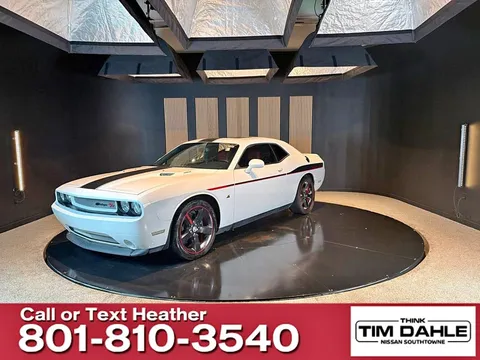 2014 Dodge Challenger R/T Plus