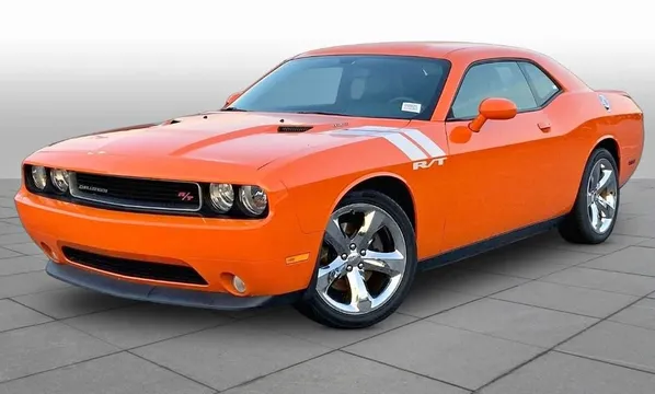 2014 Dodge Challenger R/T Plus RWD