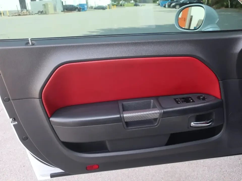 2014 Dodge Challenger 3rd Gen - Image 9 of 18