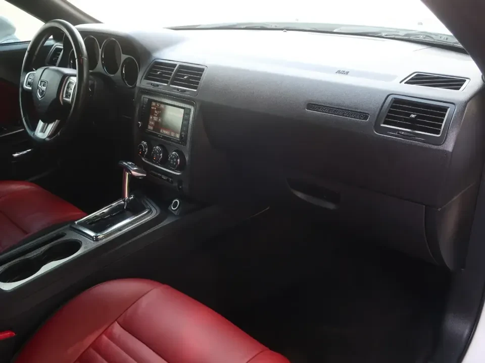 2014 Dodge Challenger 3rd Gen - Image 11 of 18