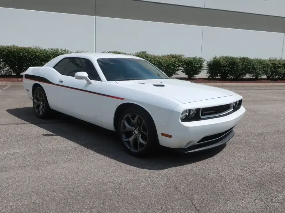 2014 Dodge Challenger 3rd Gen - Image 4 of 18