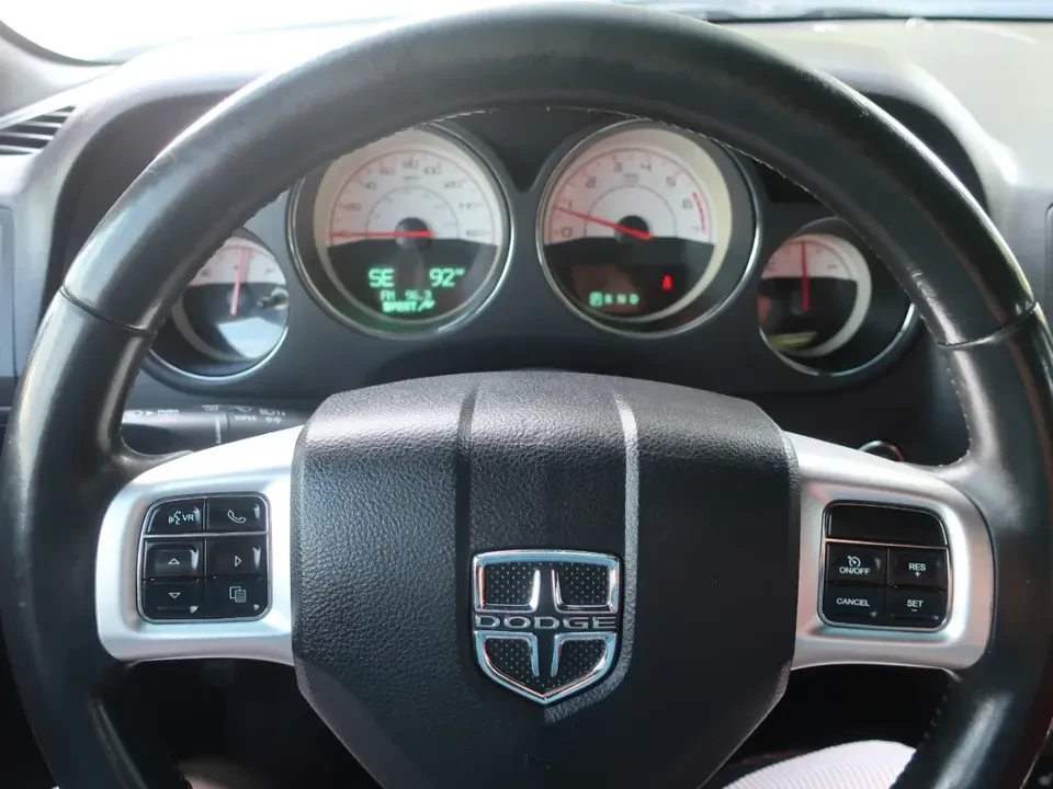 2014 Dodge Challenger 3rd Gen - Image 16 of 18