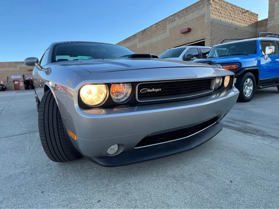 2014 Dodge Challenger 3rd Gen - Image 9 of 18