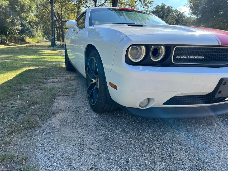 2014 Dodge Challenger SRT8 & 392 3rd Gen - Image 2 of 12