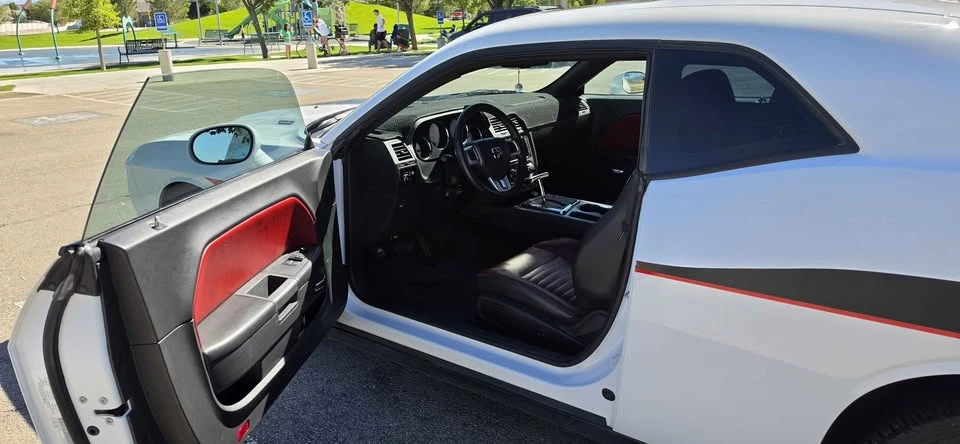 2014 Dodge Challenger SRT8 & 392 3rd Gen - Image 6 of 20