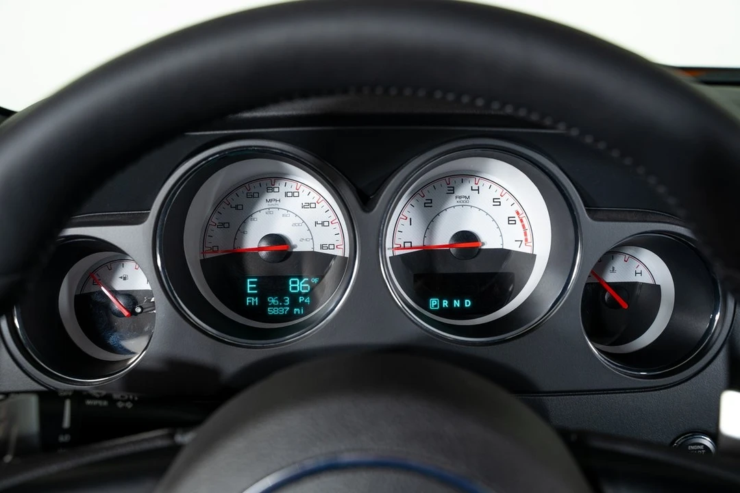 2014 Dodge Challenger 3rd Gen - Image 27 of 31