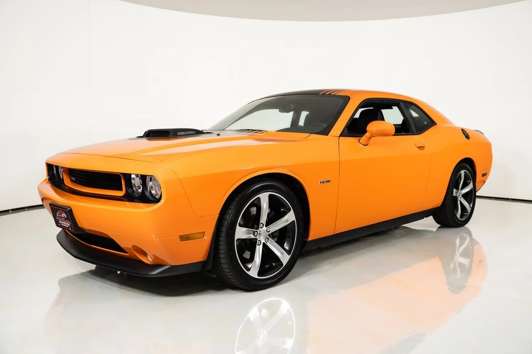2014 Dodge Challenger 3rd Gen - Image 5 of 31