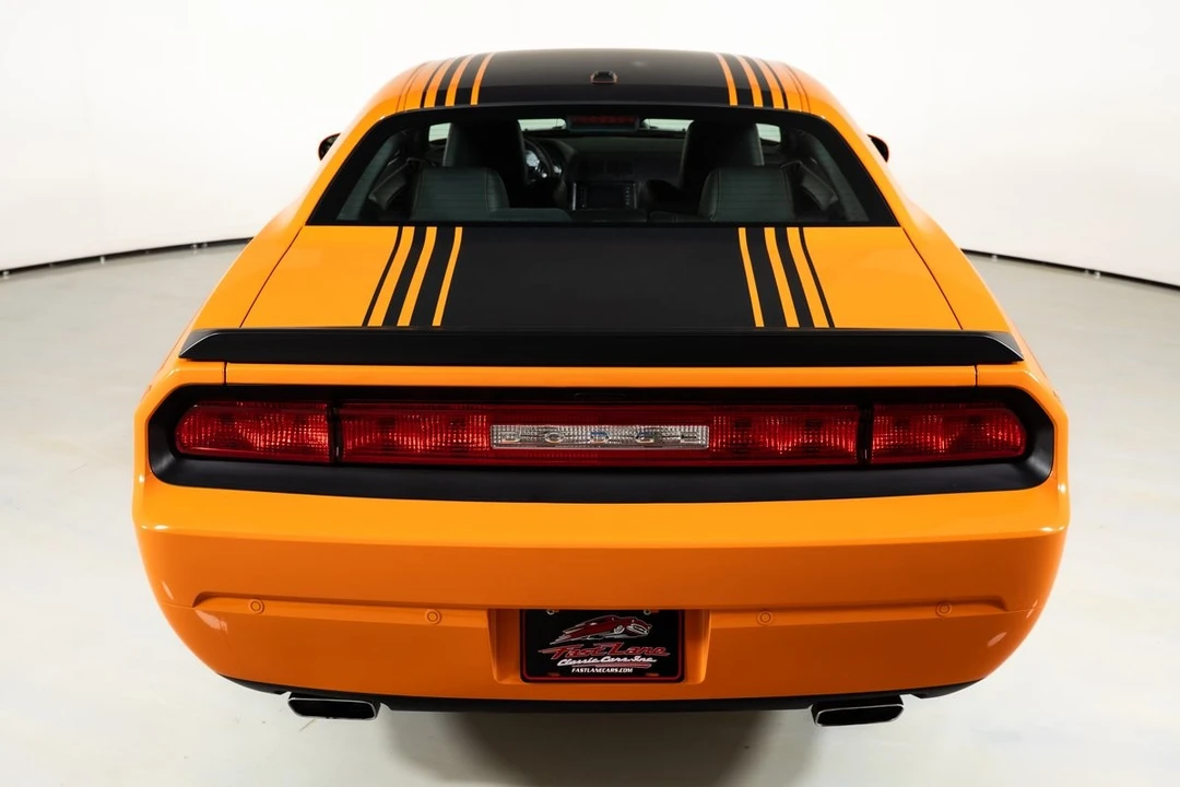 2014 Dodge Challenger 3rd Gen - Image 11 of 31