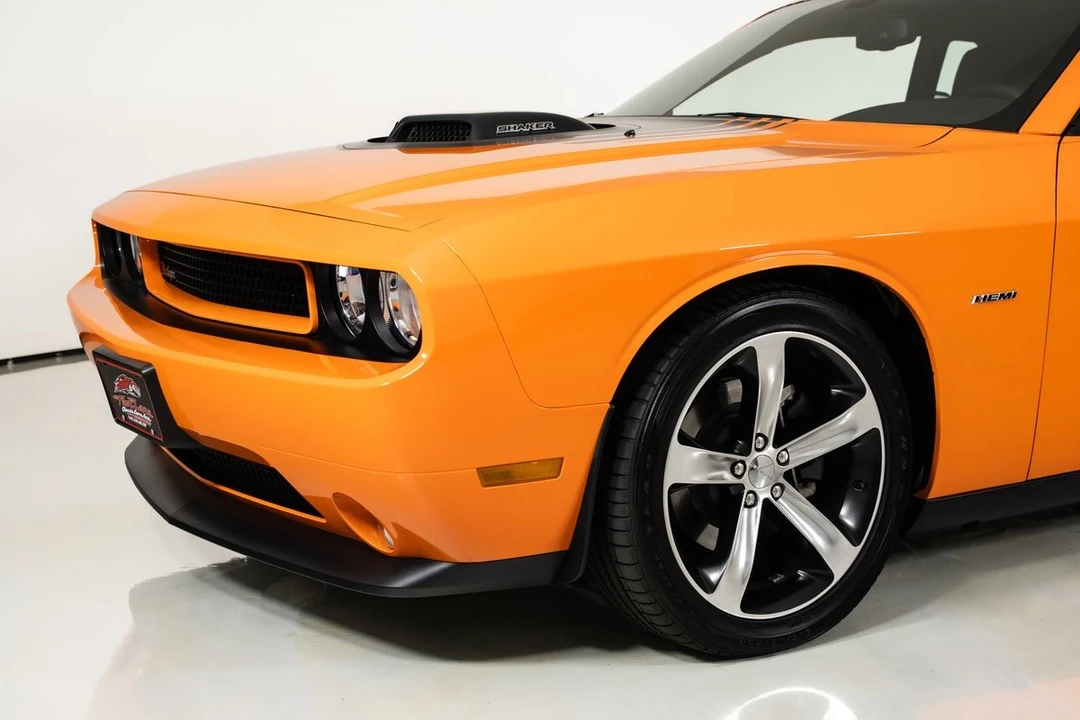 2014 Dodge Challenger 3rd Gen - Image 6 of 31