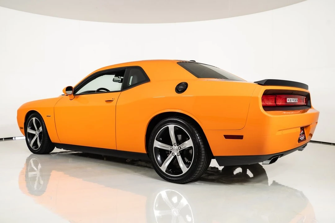 2014 Dodge Challenger 3rd Gen - Image 10 of 31