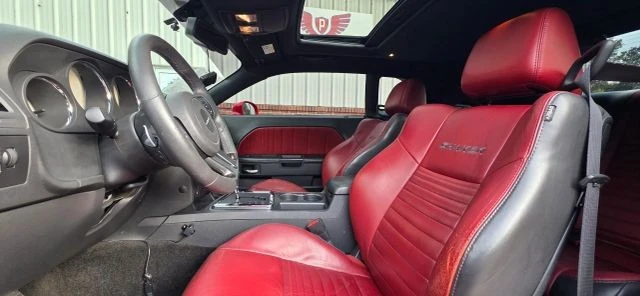 2014 Dodge Challenger 3rd Gen - Image 10 of 15