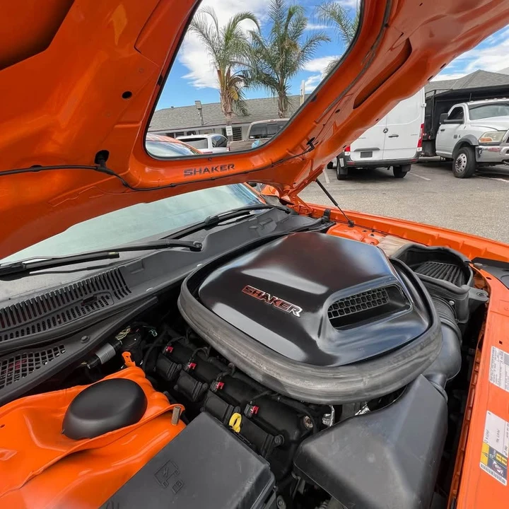 2014 Dodge Challenger 3rd Gen - Image 11 of 20
