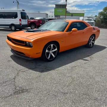 2014 Dodge Challenger R/T Shaker Coupe 2D