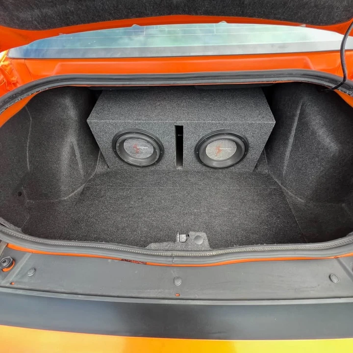 2014 Dodge Challenger 3rd Gen - Image 19 of 20
