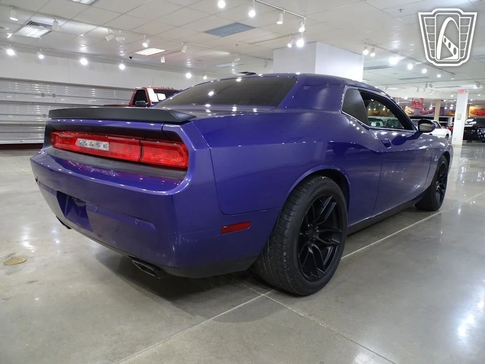2014 Dodge Challenger 3rd Gen - Image 17 of 21
