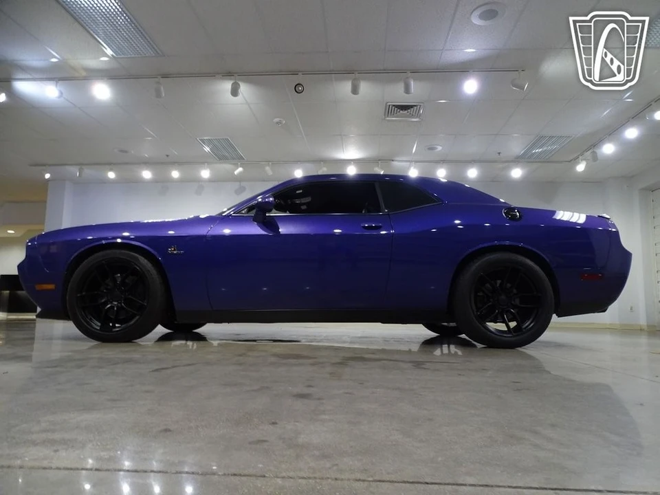 2014 Dodge Challenger 3rd Gen - Image 9 of 21