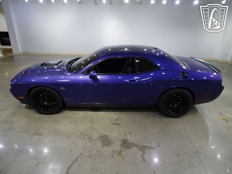 2014 Dodge Challenger 3rd Gen - Image 7 of 21