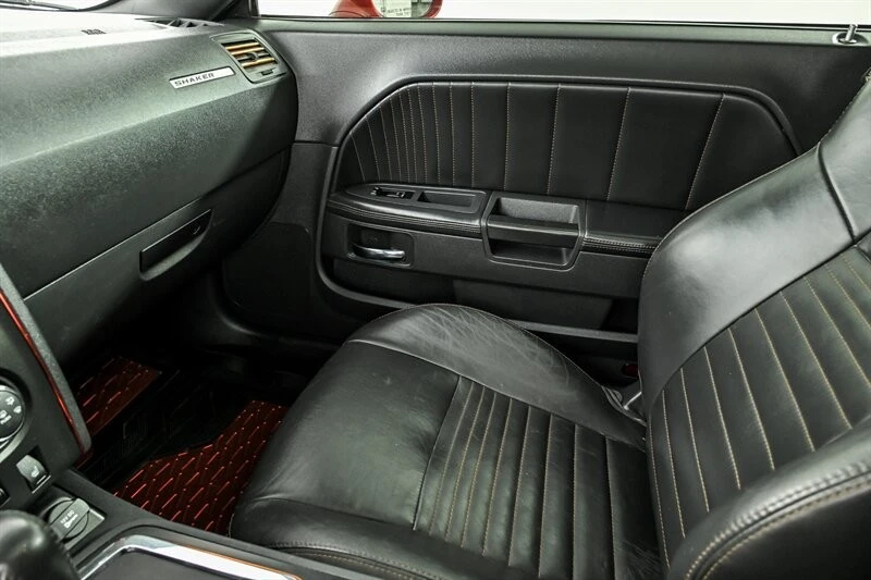 2014 Dodge Challenger 3rd Gen - Image 28 of 29