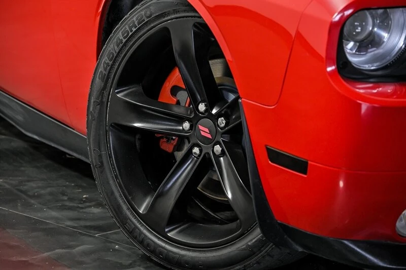 2014 Dodge Challenger 3rd Gen - Image 3 of 29