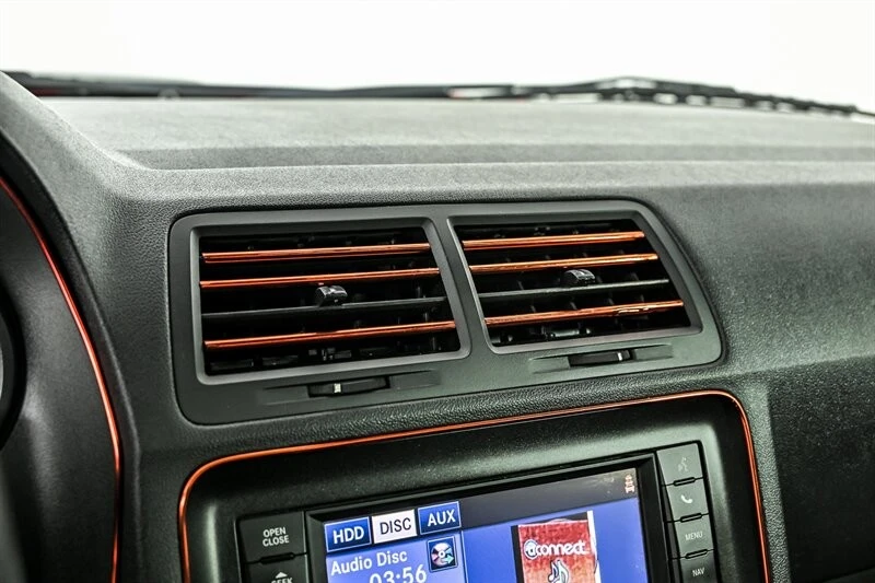 2014 Dodge Challenger 3rd Gen - Image 23 of 29