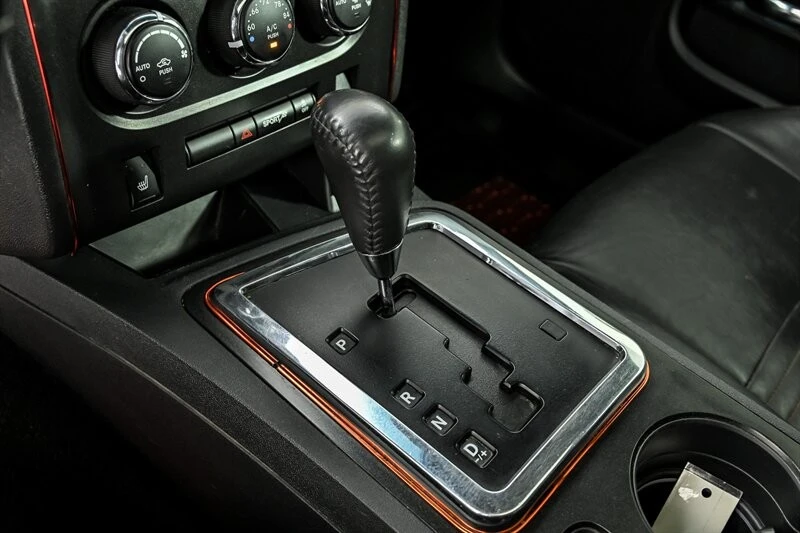 2014 Dodge Challenger 3rd Gen - Image 27 of 29