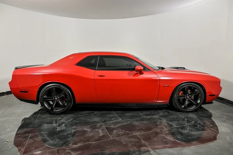 2014 Dodge Challenger 3rd Gen - Image 10 of 29
