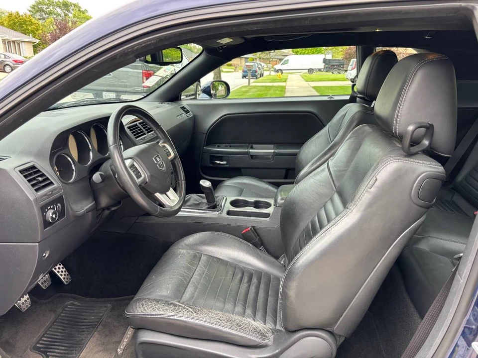 2014 Dodge Challenger 3rd Gen - Image 10 of 12