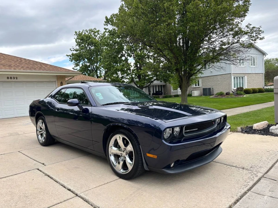 2014 Dodge Challenger 3rd Gen - Image 4 of 12