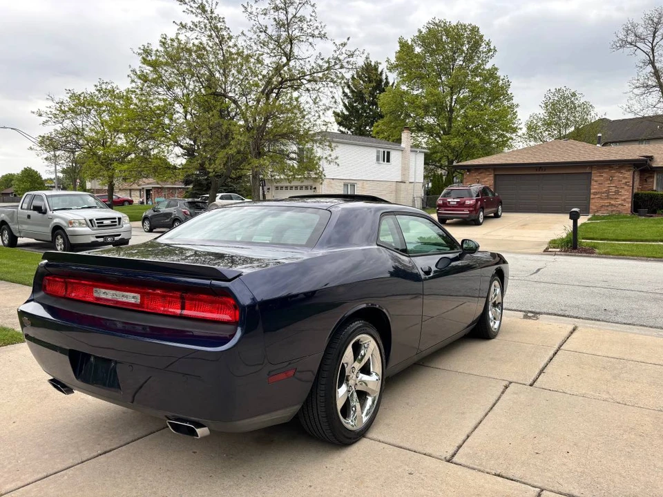 2014 Dodge Challenger 3rd Gen - Image 7 of 12