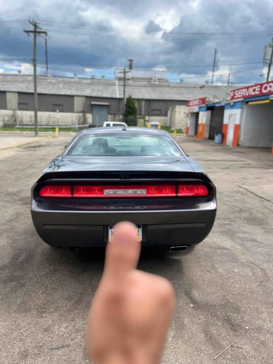 2014 Dodge Challenger 3rd Gen - Image 4 of 13