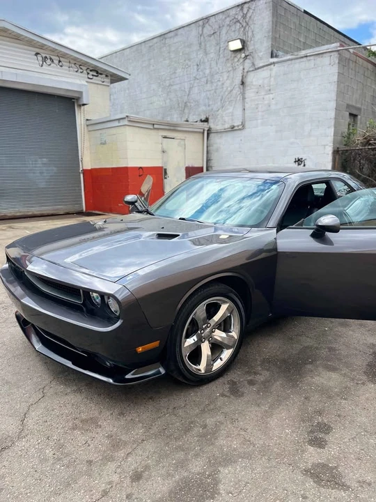 2014 Dodge Challenger 3rd Gen - Image 2 of 13