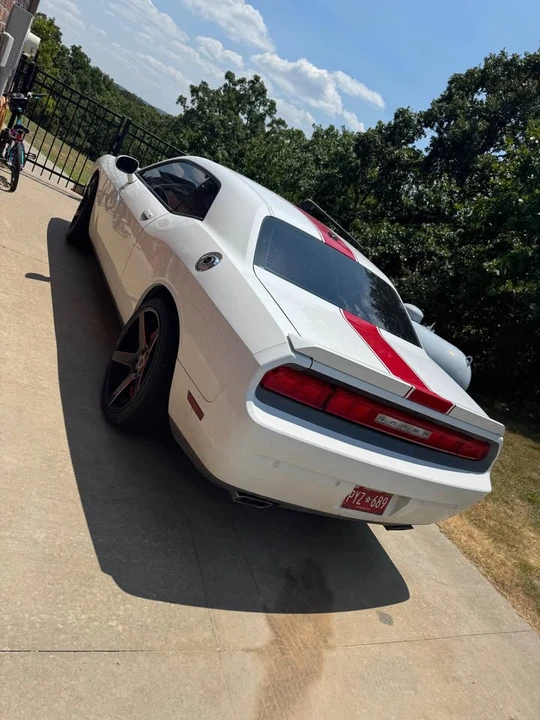 2014 Dodge Challenger 3rd Gen - Image 2 of 4