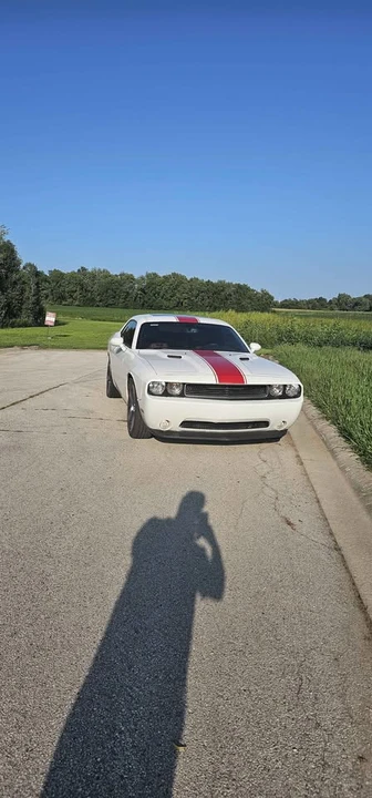 2014 Dodge Challenger 3rd Gen - Image 2 of 6