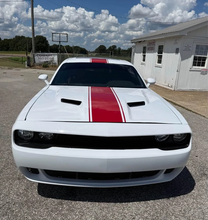 2014 Dodge Challenger 3rd Gen - Image 2 of 10