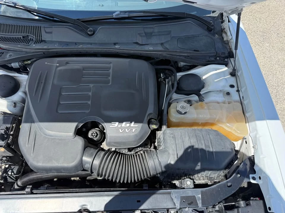 2014 Dodge Challenger 3rd Gen - Image 10 of 10