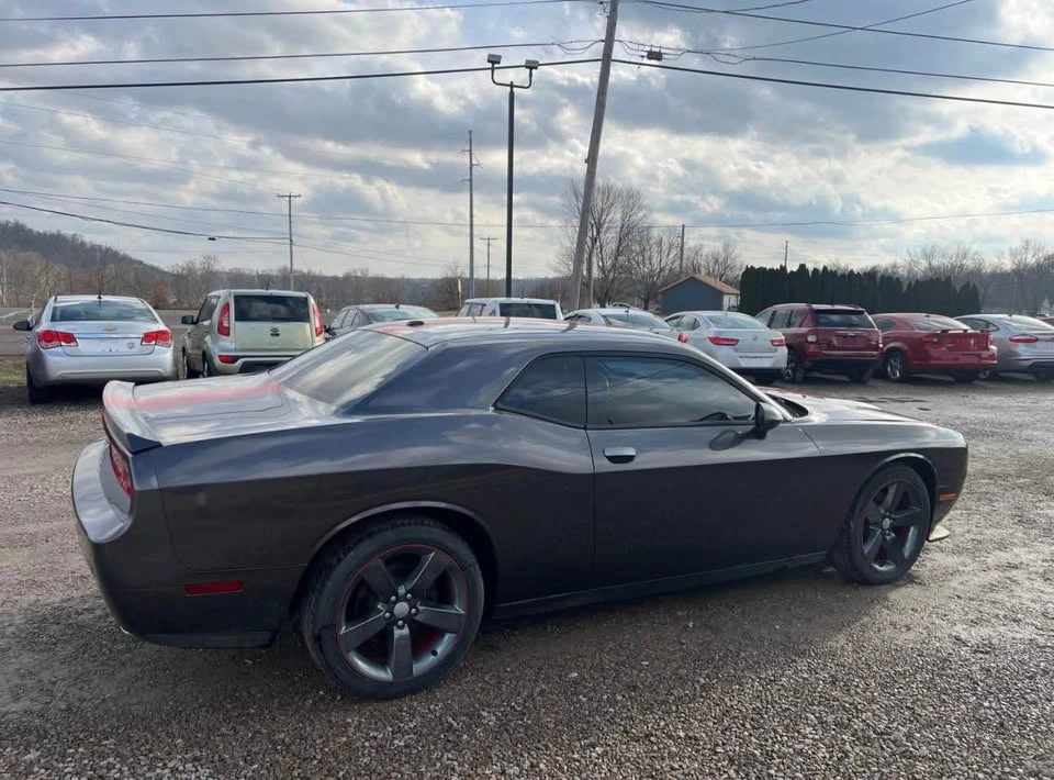 2014 Dodge Challenger 3rd Gen - Image 4 of 11