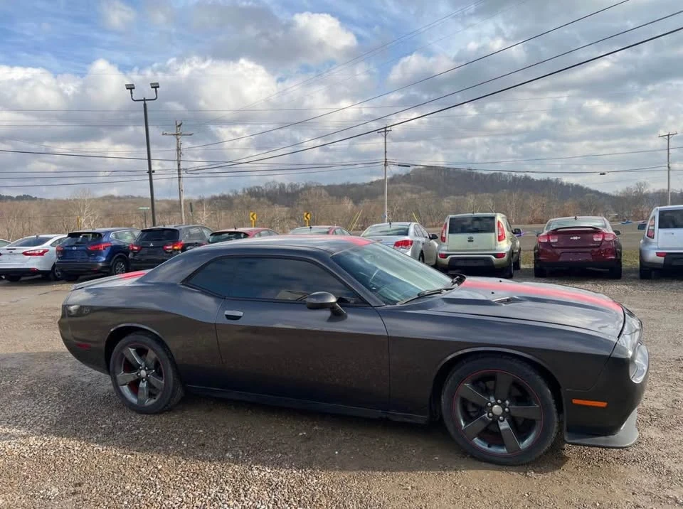 2014 Dodge Challenger 3rd Gen - Image 3 of 11