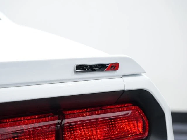 2014 Dodge Challenger 3rd Gen - Image 19 of 20