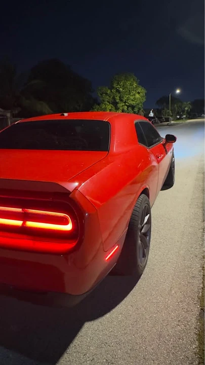 2014 Dodge Challenger 3rd Gen - Image 7 of 8